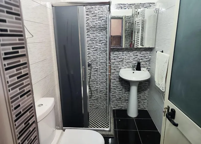 The At Shkembi I Kavajes Appartement *